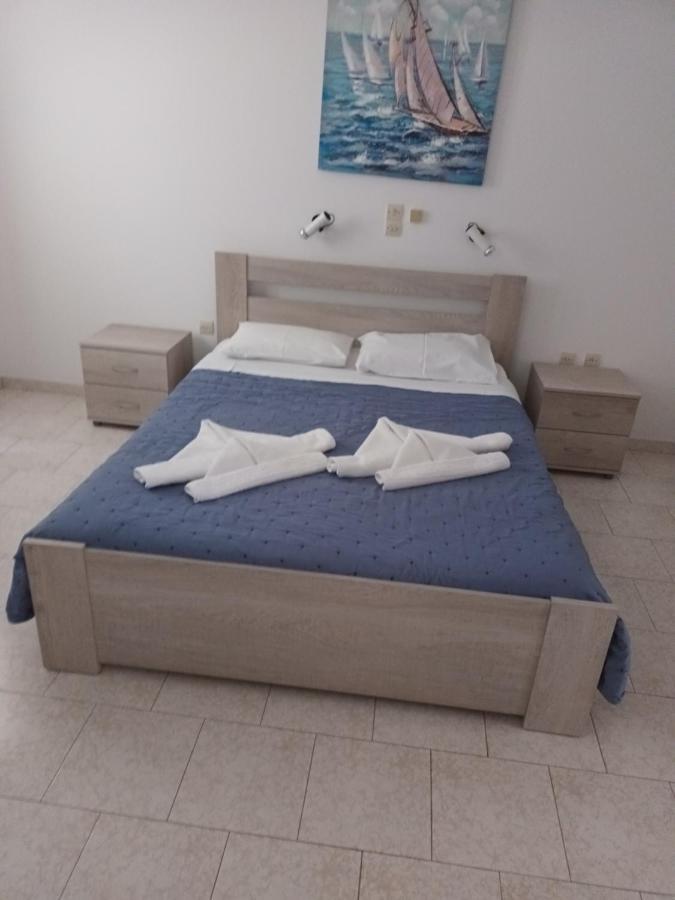 Holidays In Paros Alikí Eksteriør billede