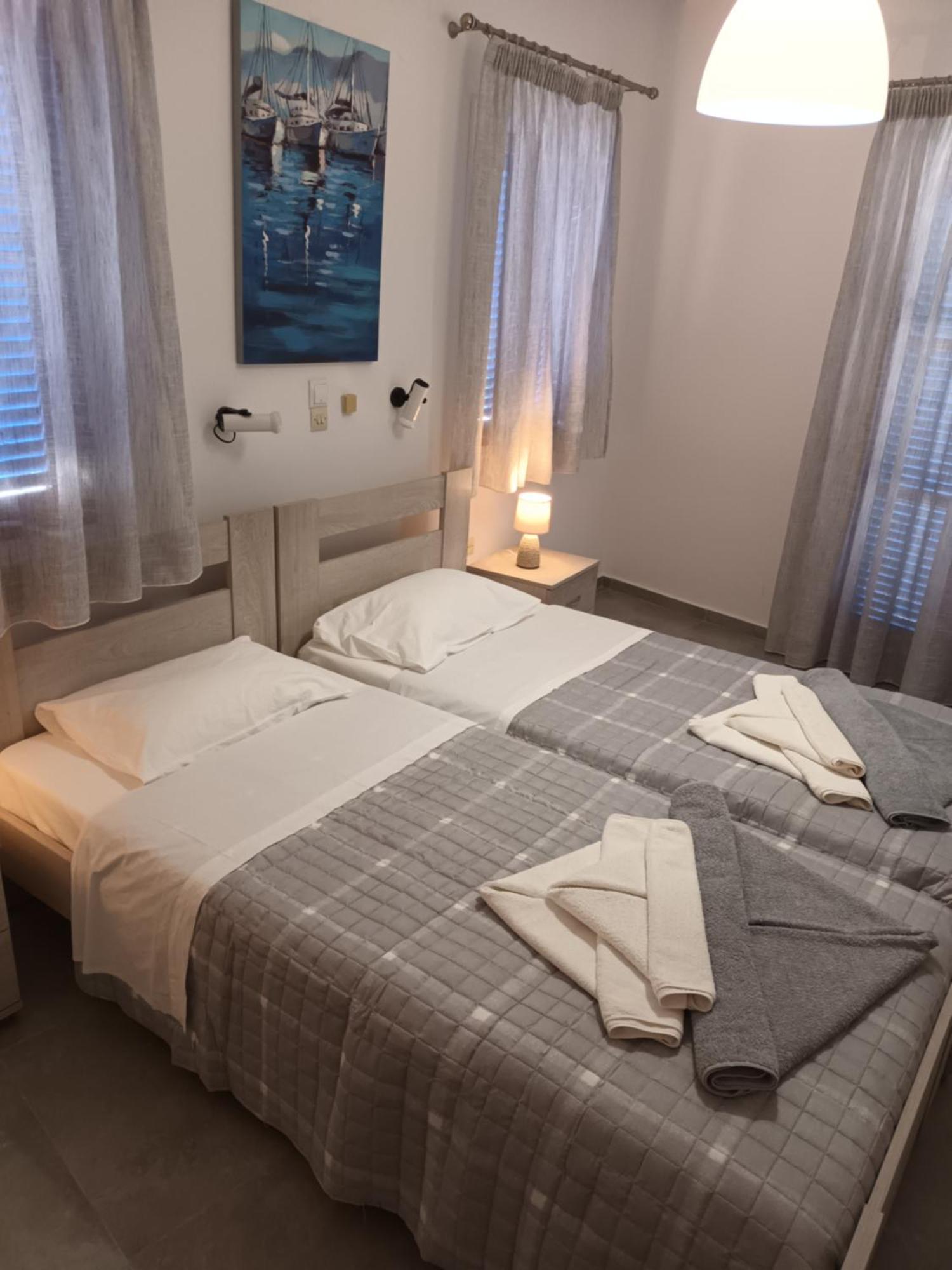 Holidays In Paros Alikí Eksteriør billede