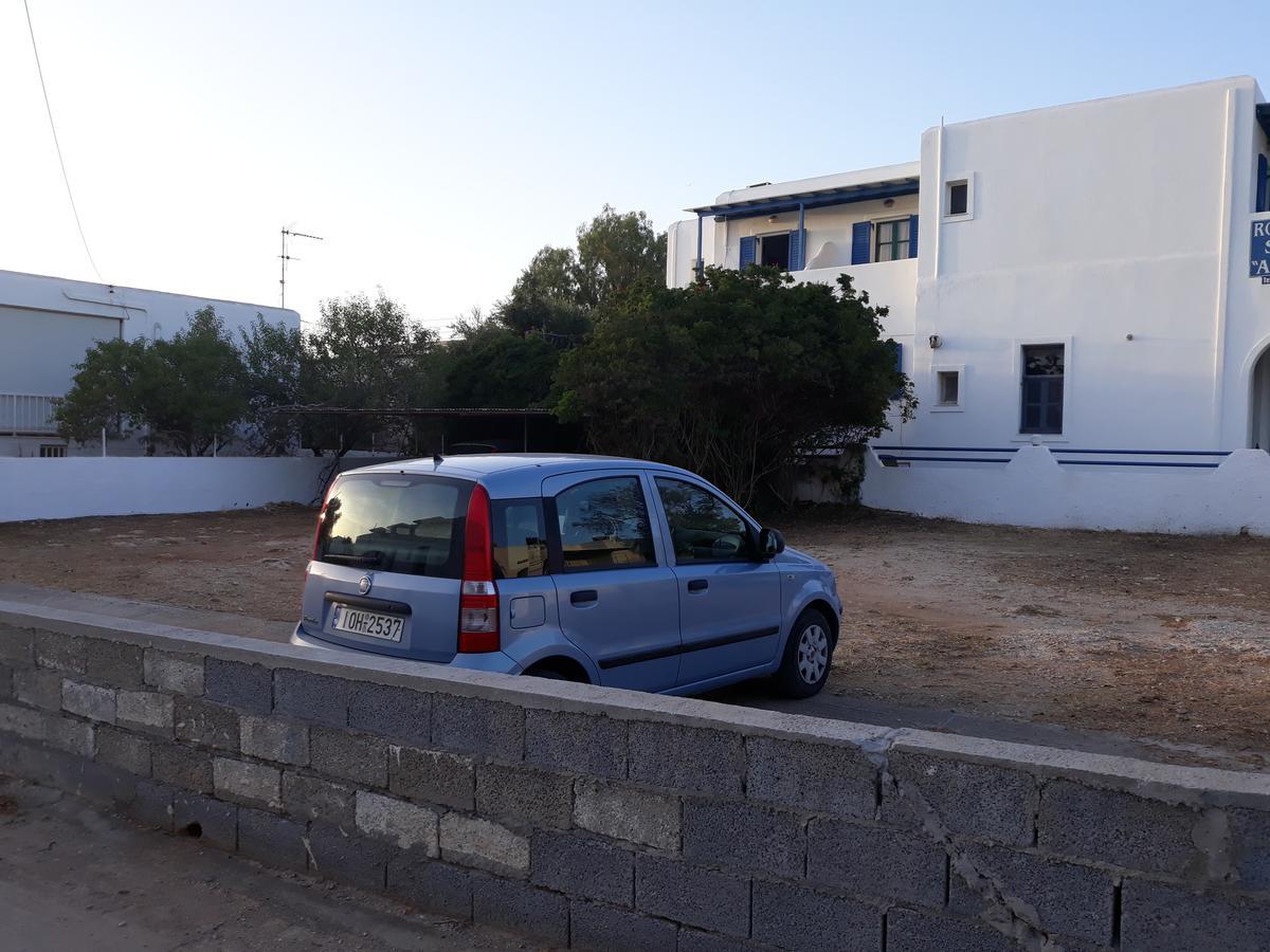 Holidays In Paros Alikí Eksteriør billede